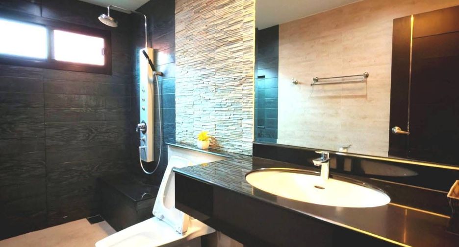 Casa en venta y en alquiler de 2 habitaciones en Bang Lamung, Chonburi