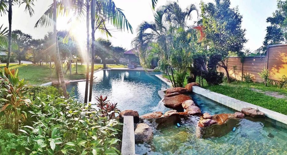 Casa en venta y en alquiler de 2 habitaciones en Bang Lamung, Chonburi