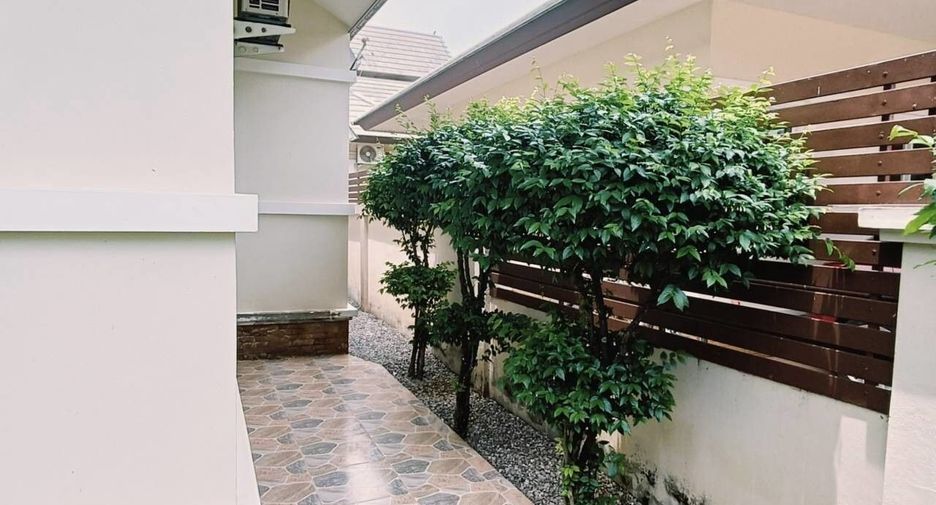 For rent 3 bedrooms house in Hua Hin, Prachuap Khiri Khan