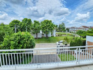 For rent 5 bedrooms villa in Mueang Chiang Mai, Chiang Mai