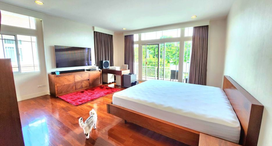 For rent 5 bedrooms villa in Mueang Chiang Mai, Chiang Mai