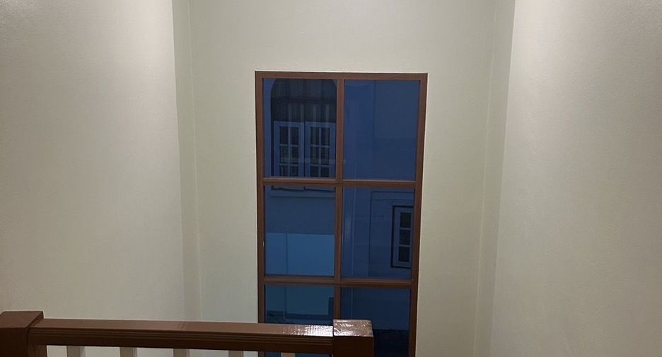 For sale 2 ベッドルーム townhouse in San Sai, Chiang Mai
