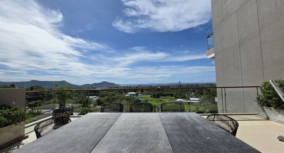 出售 和 出租 2 卧室 公寓 在 Sattahip, Chon Buri