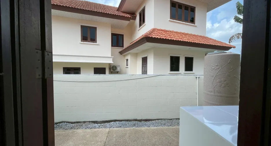 For sale and for rent 2 bedrooms house in Hua Hin, Prachuap Khiri Khan