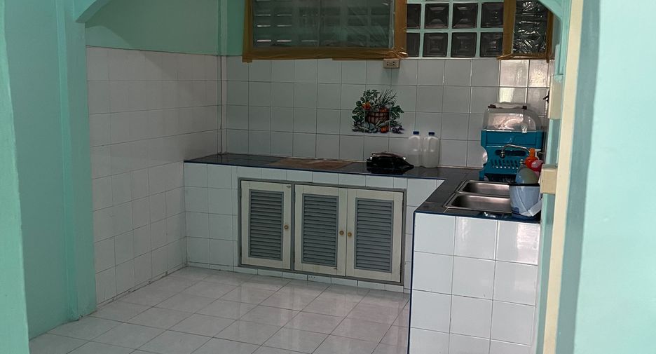 Haus zum Kauf mit 2 Zimmer in Bang Sue, Bangkok