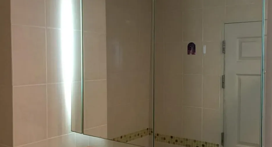 For sale studio condo in Huai Khwang, Bangkok