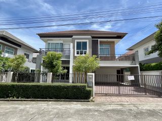 For sale 3 ベッドルーム house in Si Racha, Chonburi