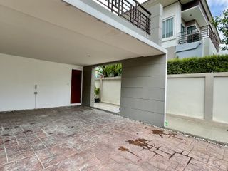 For sale 3 ベッドルーム house in Si Racha, Chonburi