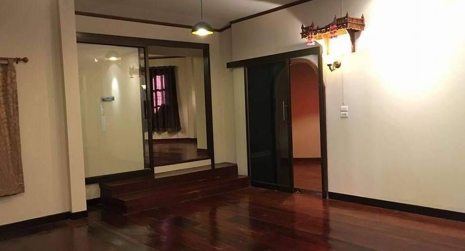 Haus zum Kauf mit 4 Zimmer in Mae Rim, Chiang Mai