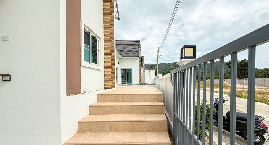 For sale 3 bedrooms villa in Hua Hin, Prachuap Khiri Khan