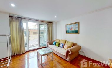 Condo en venta y en alquiler de 3 habitaciones en Watthana, Bangkok