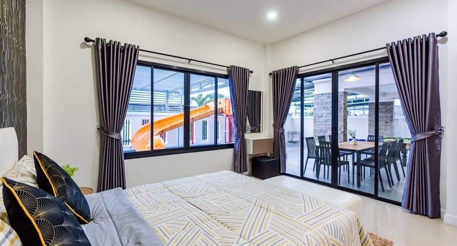 For sale 3 bedrooms house in Hua Hin, Prachuap Khiri Khan