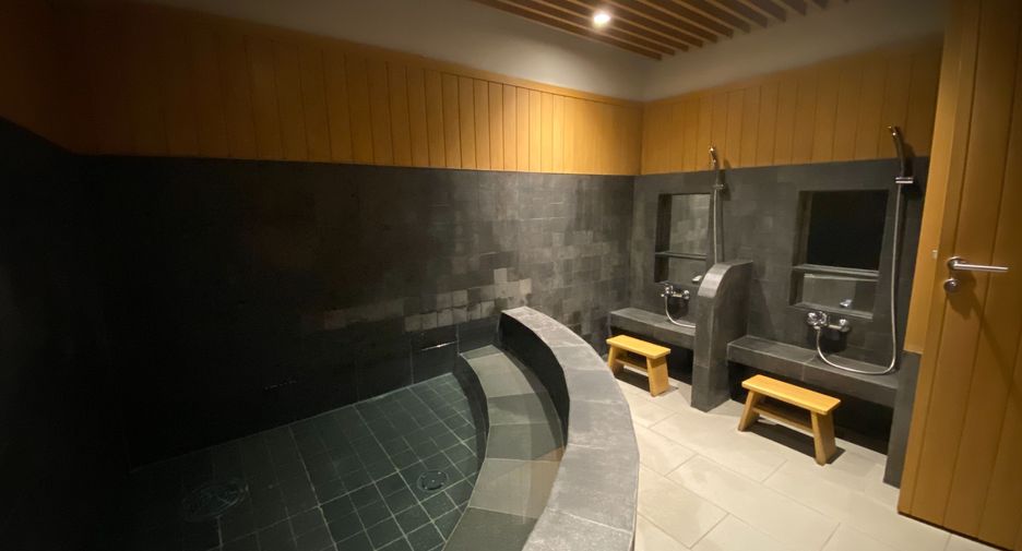 For sale studio condo in Watthana, Bangkok