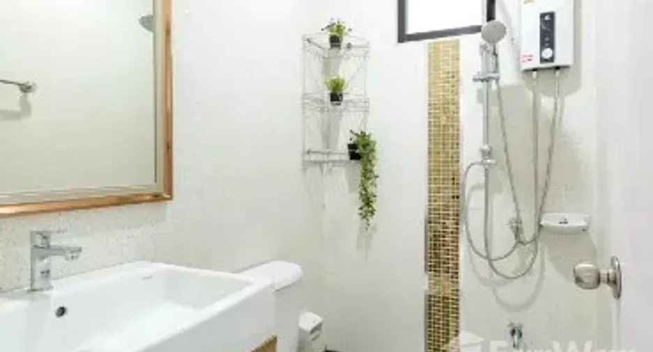For sale 2 bedrooms townhouse in Pran Buri, Prachuap Khiri Khan