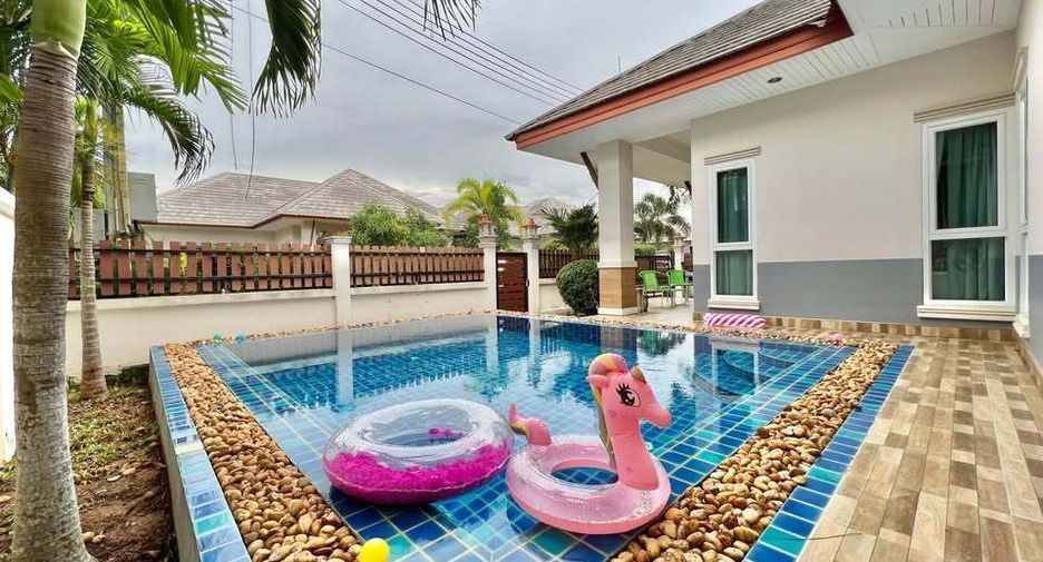 For rent 2 ベッドルーム villa in Bang Lamung, Chonburi