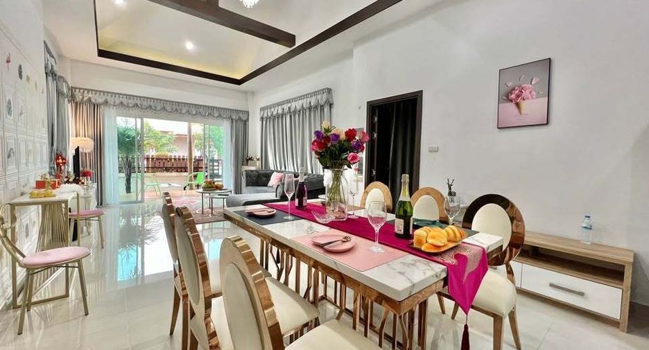 For rent 2 ベッドルーム villa in Bang Lamung, Chonburi