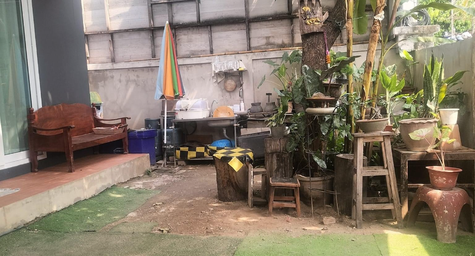 Casa en venta de 5 habitaciones en Mueang Chiang Mai, Chiang Mai