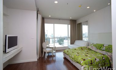 For sale and for rent studio condo in Pathum Wan, Bangkok