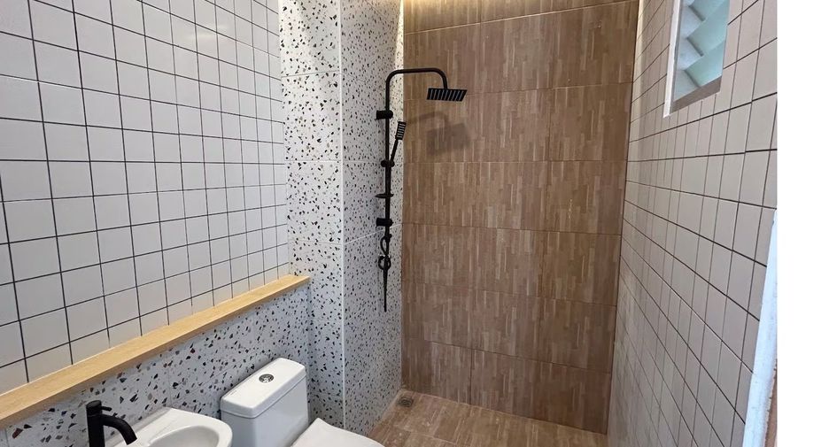 For rent 2 bedrooms townhouse in Hua Hin, Prachuap Khiri Khan