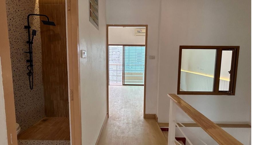 For rent 2 bedrooms townhouse in Hua Hin, Prachuap Khiri Khan