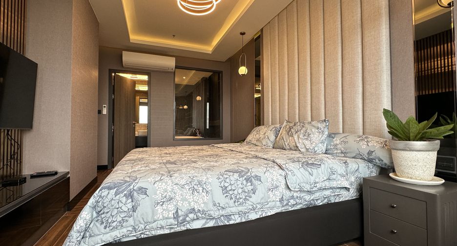 For rent 3 bedrooms condo in Bang Lamung, Chonburi