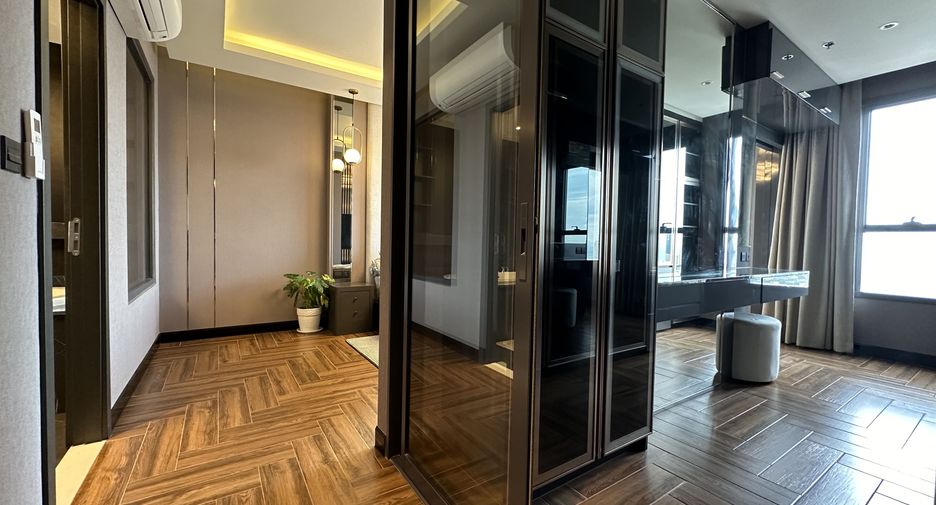 For rent 3 bedrooms condo in Bang Lamung, Chonburi