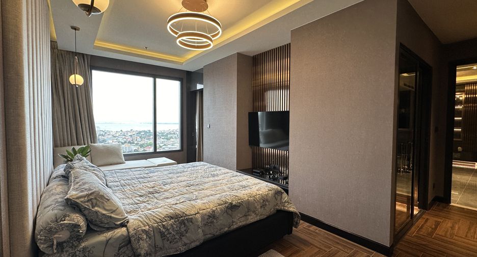 For rent 3 bedrooms condo in Bang Lamung, Chonburi