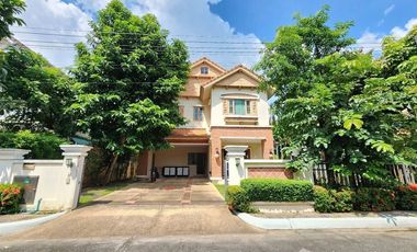 For rent 3 bedrooms house in Mueang Chiang Mai, Chiang Mai