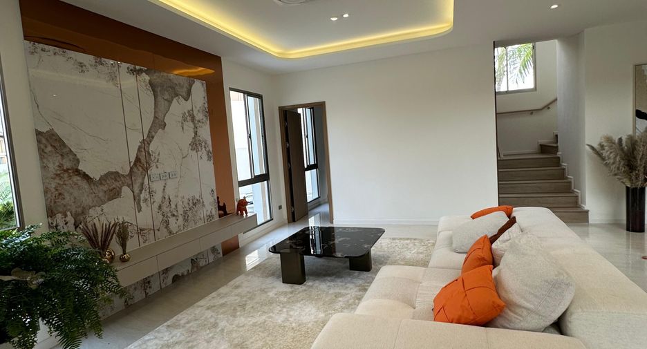 Villa zum Kauf mit 5 Zimmer in Bang Lamung, Chonburi