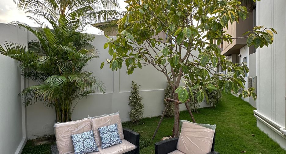 Villa zum Kauf mit 5 Zimmer in Bang Lamung, Chonburi