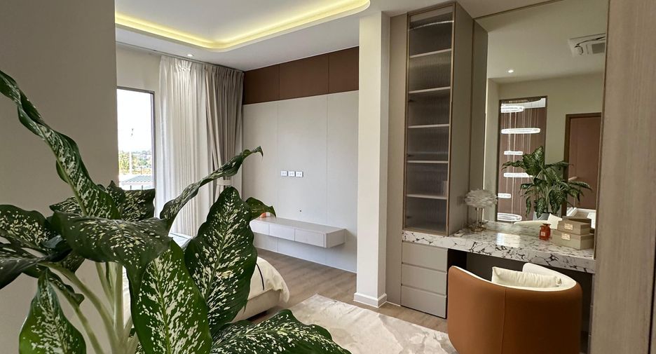 Villa zum Kauf mit 5 Zimmer in Bang Lamung, Chonburi