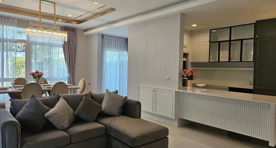 For sale 4 bedrooms house in San Sai, Chiang Mai