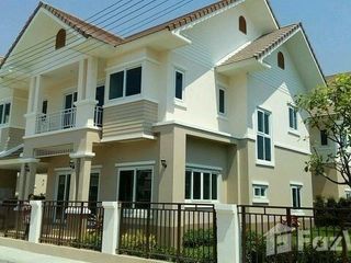 Продажа 4 спальни дом в Сан Кампаенг, Чианг Маи