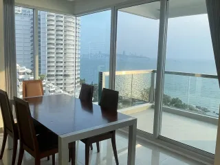 Condo en alquiler de 4 habitaciones en Bang Lamung, Chonburi
