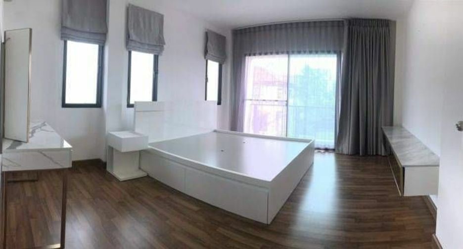 For sale 4 bedrooms house in Doi Saket, Chiang Mai