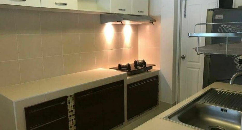 For sale 4 bedrooms house in Doi Saket, Chiang Mai