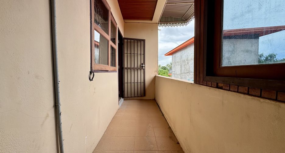 À vendre 4 chambres maison de ville à Ko Samui, Surat Thani