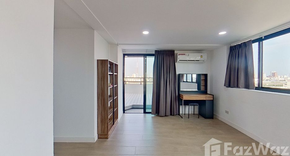 For sale 3 bedrooms condo in Phaya Thai, Bangkok