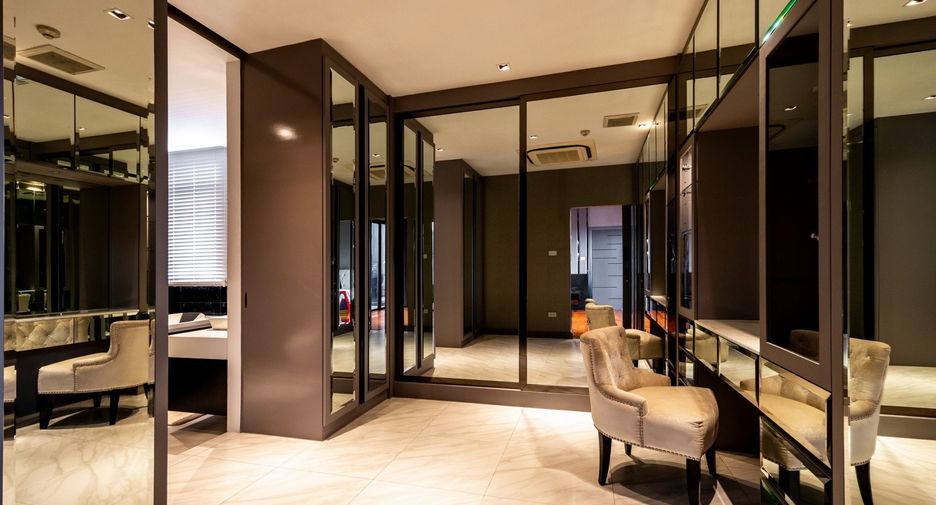 À vendre et à louer 12 chambres villa à Bang Kapi, Bangkok