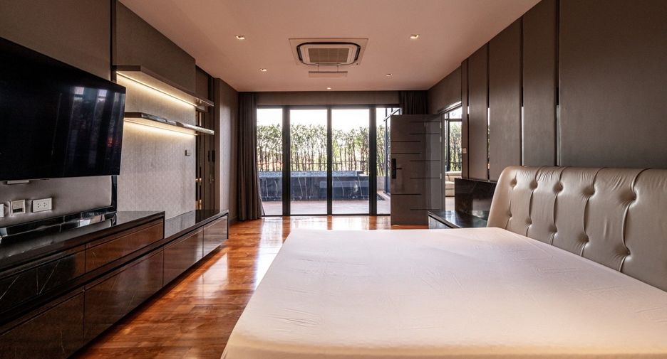 À vendre et à louer 12 chambres villa à Bang Kapi, Bangkok