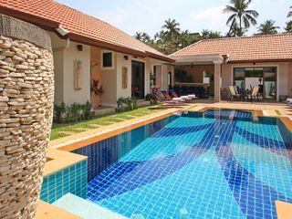 For sale 20 bedrooms hotel in Ko Samui, Surat Thani