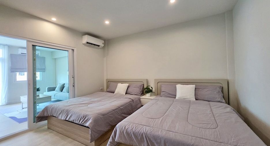 For rent 2 bedrooms townhouse in Mueang Chiang Mai, Chiang Mai
