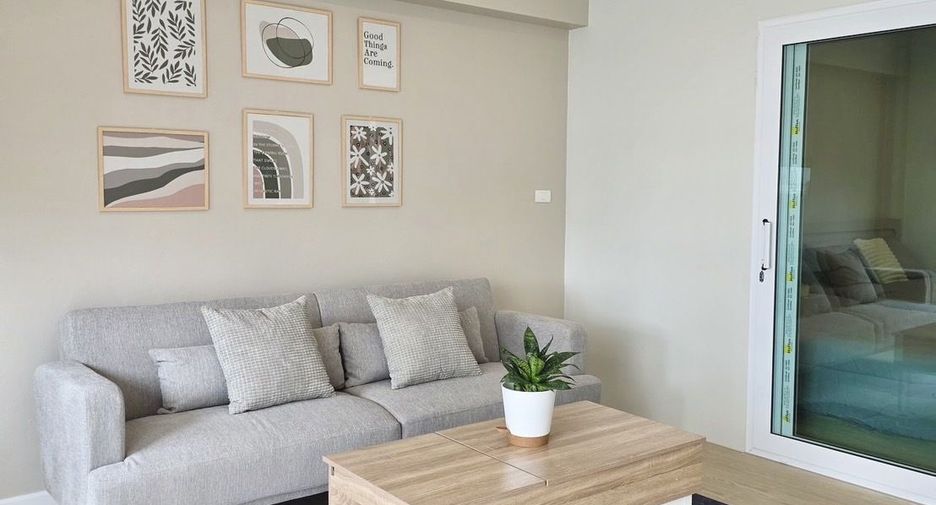 For rent 2 bedrooms townhouse in Mueang Chiang Mai, Chiang Mai