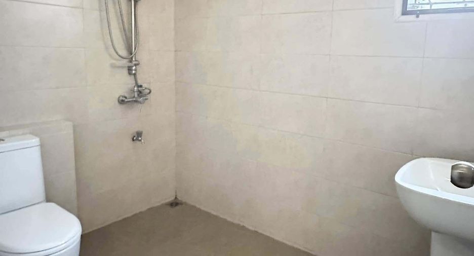 For rent 3 bedrooms house in Mueang Chiang Mai, Chiang Mai