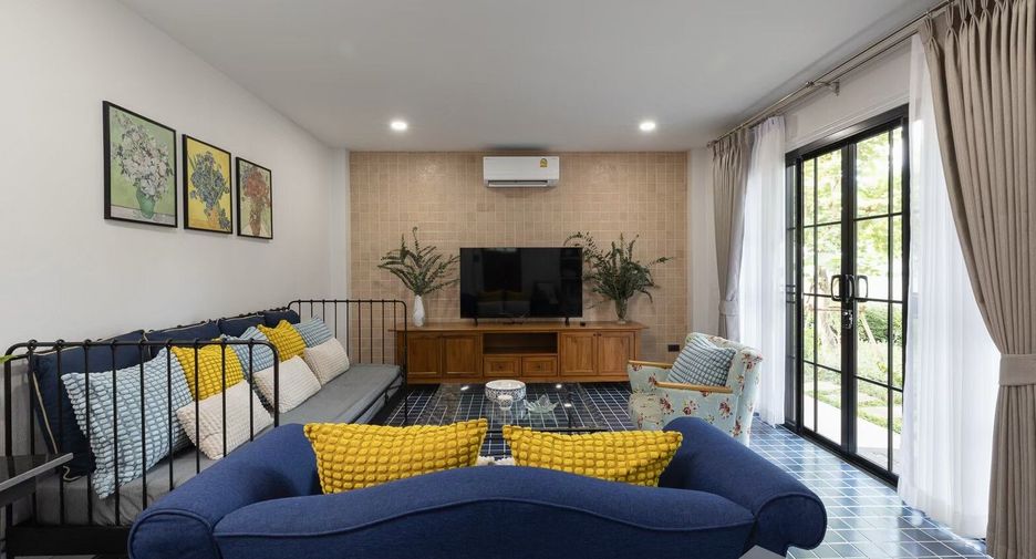 For sale 3 bedrooms house in San Kamphaeng, Chiang Mai