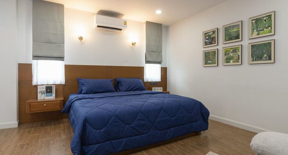 For sale 3 bedrooms house in San Kamphaeng, Chiang Mai