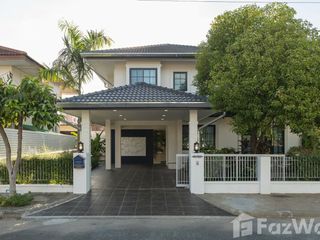 For sale 3 bedrooms house in San Kamphaeng, Chiang Mai