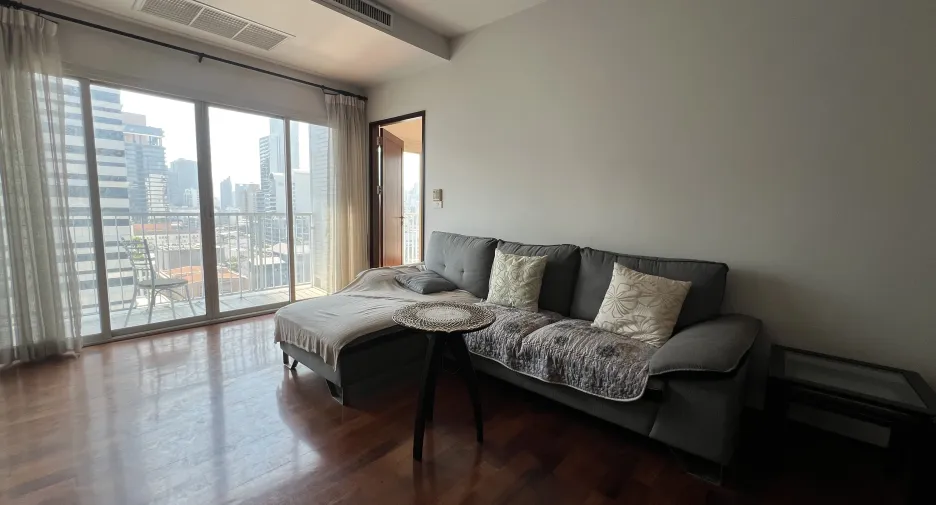 For sale 2 bedrooms condo in Watthana, Bangkok