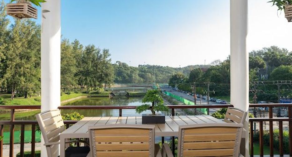 For sale 2 bedrooms condo in Mueang Phuket, Phuket