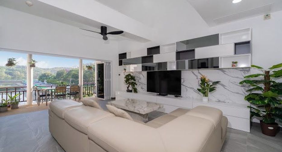 For sale 2 bedrooms condo in Mueang Phuket, Phuket